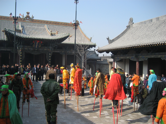 performance on temple fair
